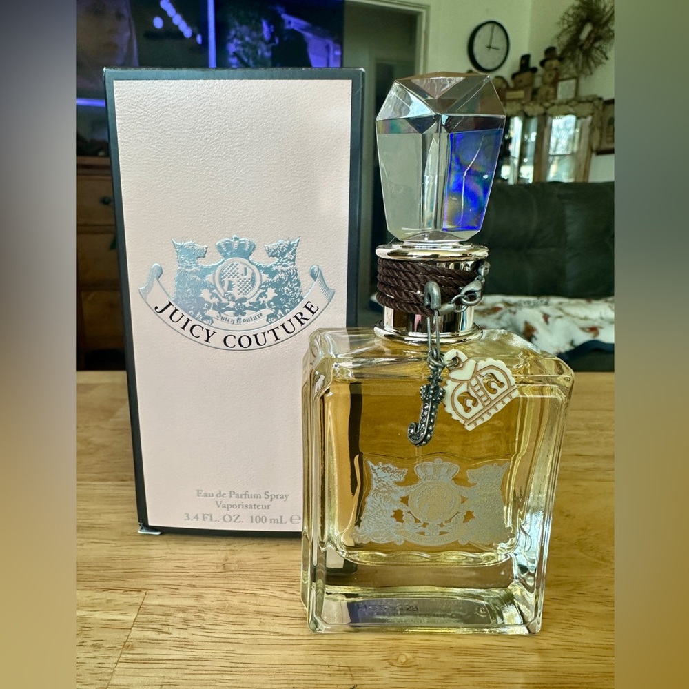 Juicy Couture Perfume